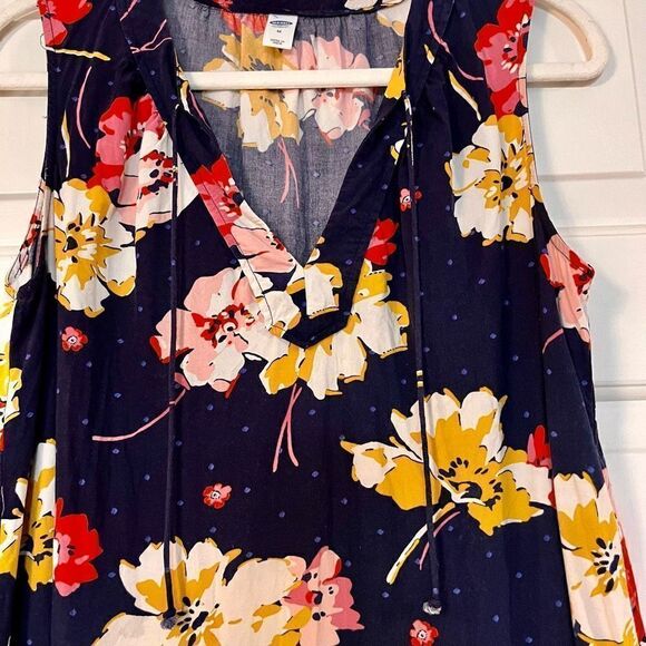 Old Navy Women’s Blue Floral V-Neck Shift Dress Medium - Picture 3 of 11